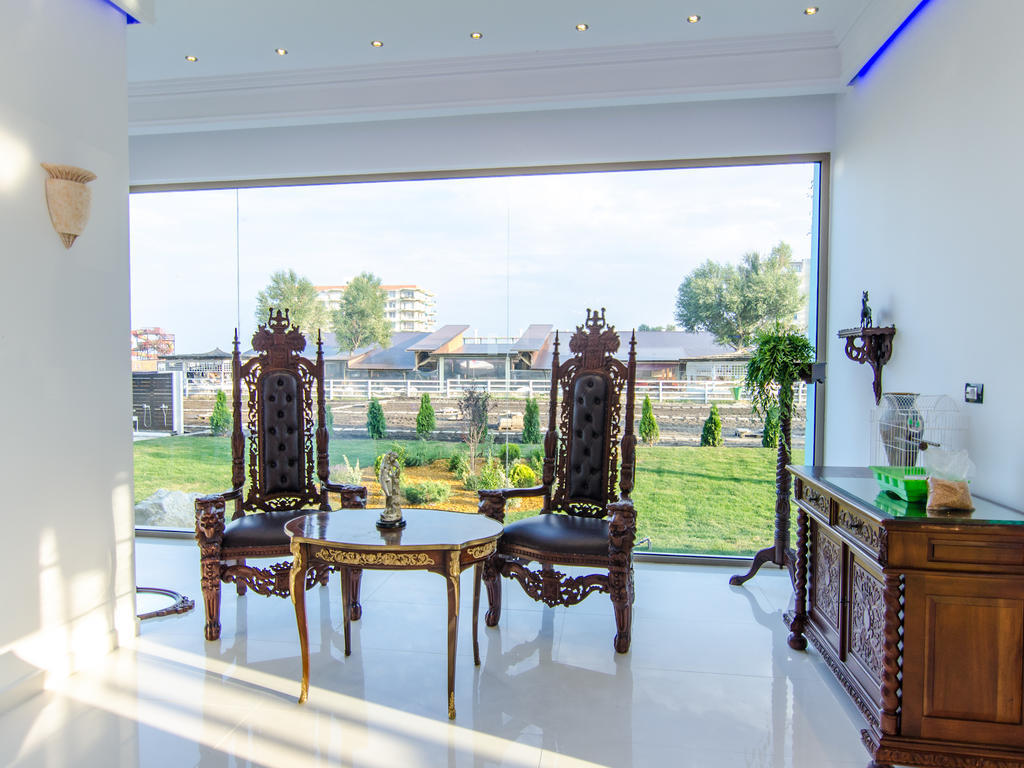 Phoenicia Luxury Hotel Năvodari Esterno foto